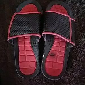 Kids size 1 sandles used but still very in tack.